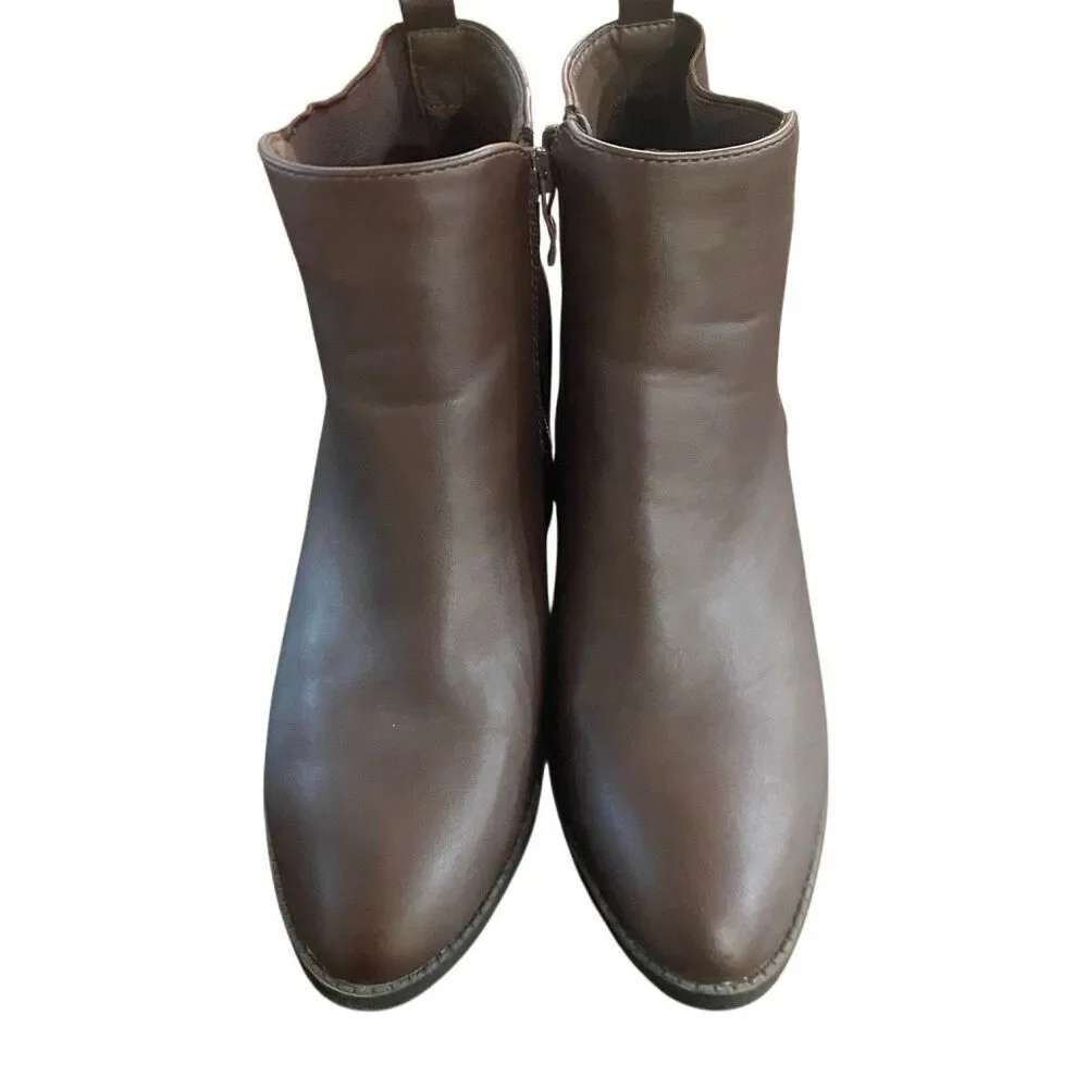 NWOT TOP MODA brown side zip boots size 9